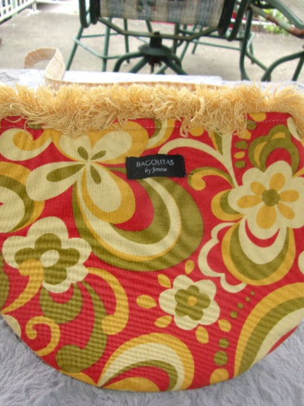E-272 BAGOLITAS BY JANICE FLORAL FABRIC SHOULDER BAG